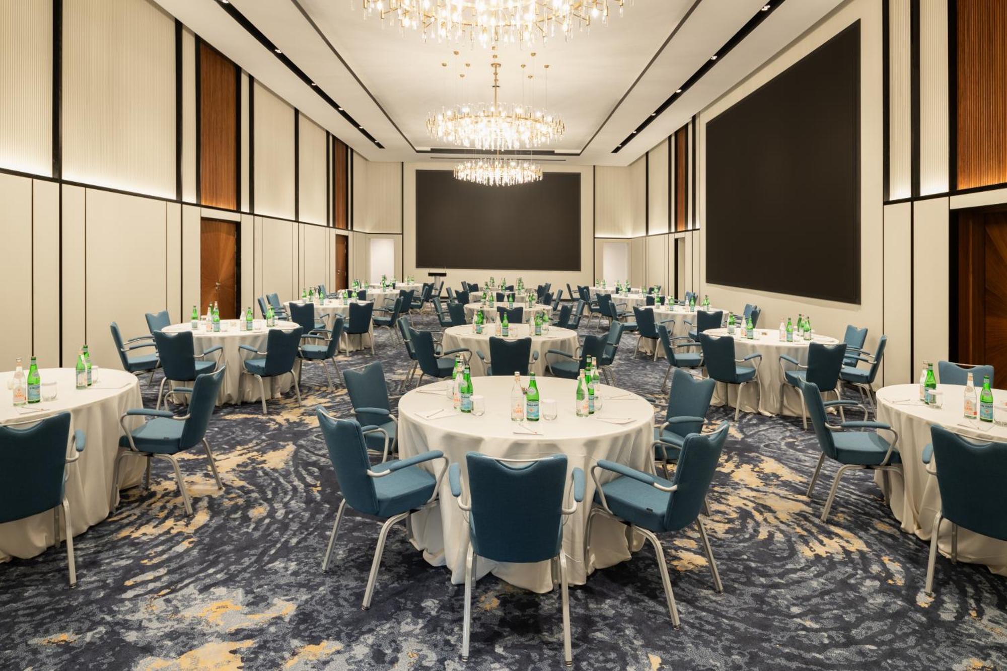 Park Inn By Radisson Hotel & Apartments Kuwait Kuwait City ภายนอก รูปภาพ