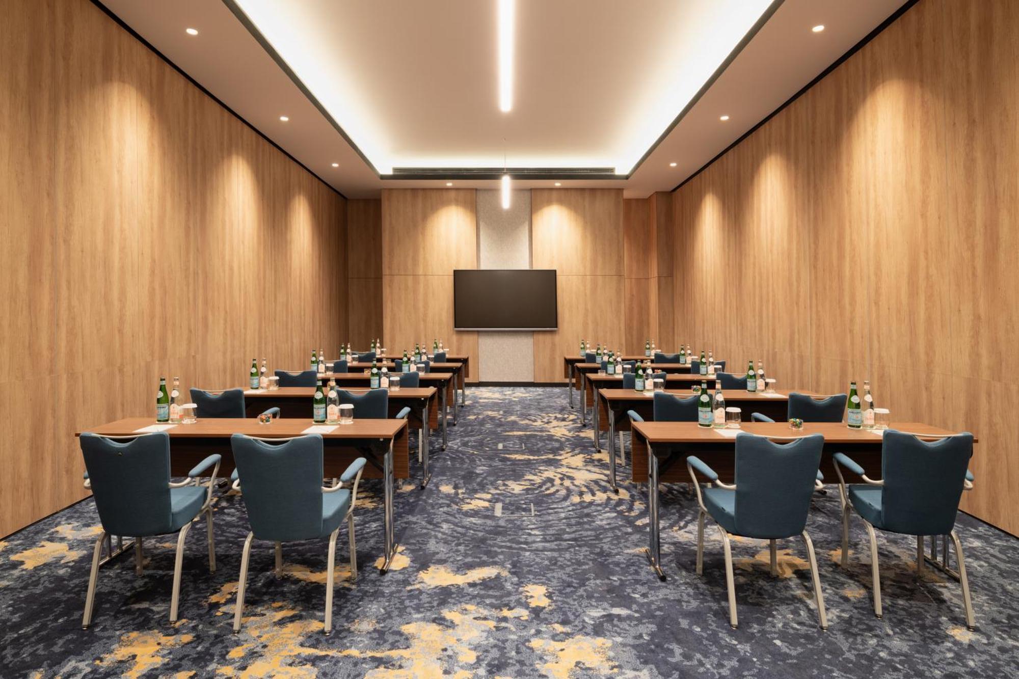 Park Inn By Radisson Hotel & Apartments Kuwait Kuwait City ภายนอก รูปภาพ
