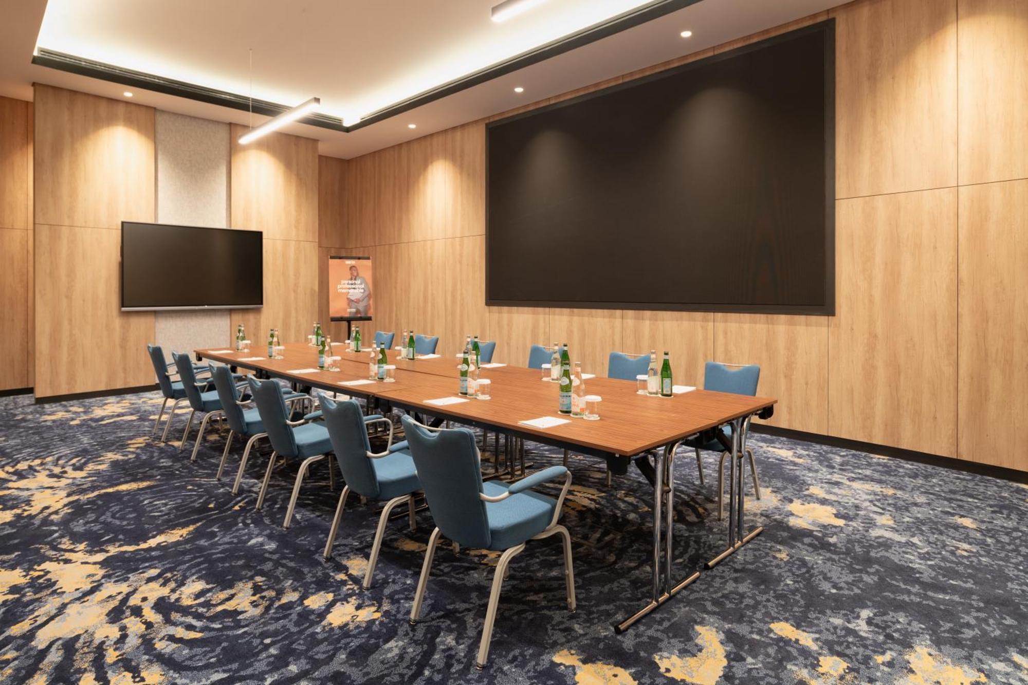 Park Inn By Radisson Hotel & Apartments Kuwait Kuwait City ภายนอก รูปภาพ