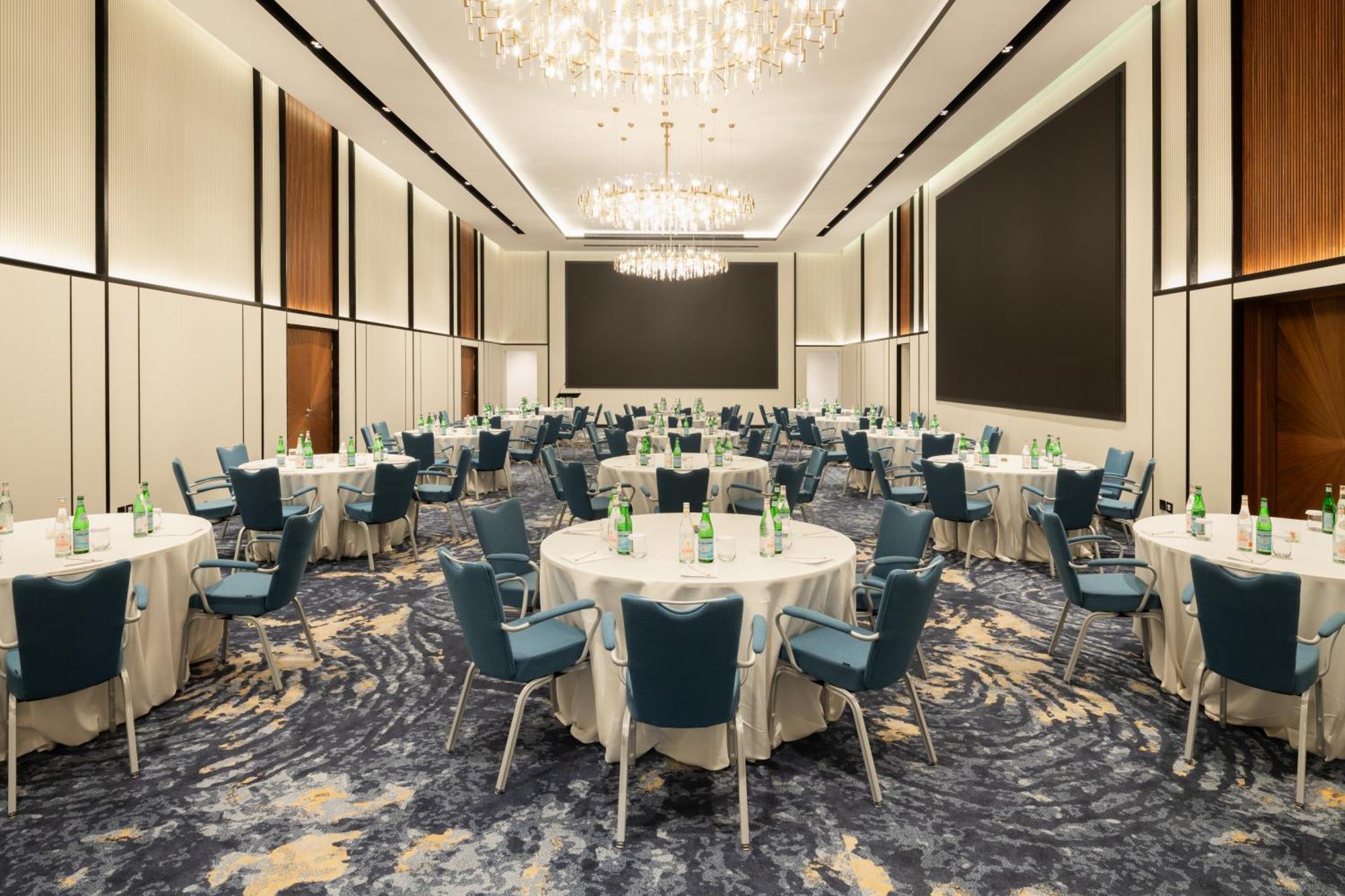 Park Inn By Radisson Hotel & Apartments Kuwait Kuwait City ภายนอก รูปภาพ