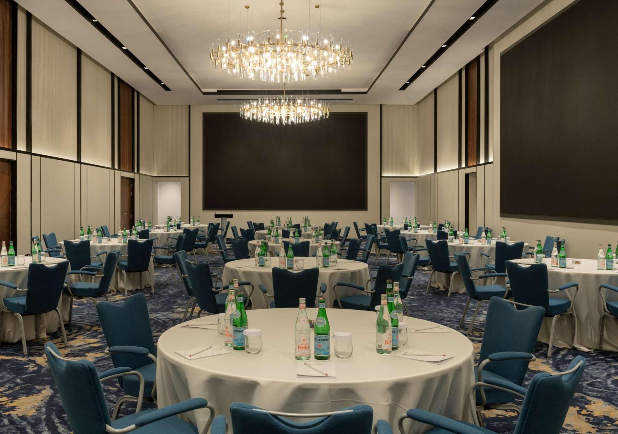 Park Inn By Radisson Hotel & Apartments Kuwait Kuwait City ภายนอก รูปภาพ