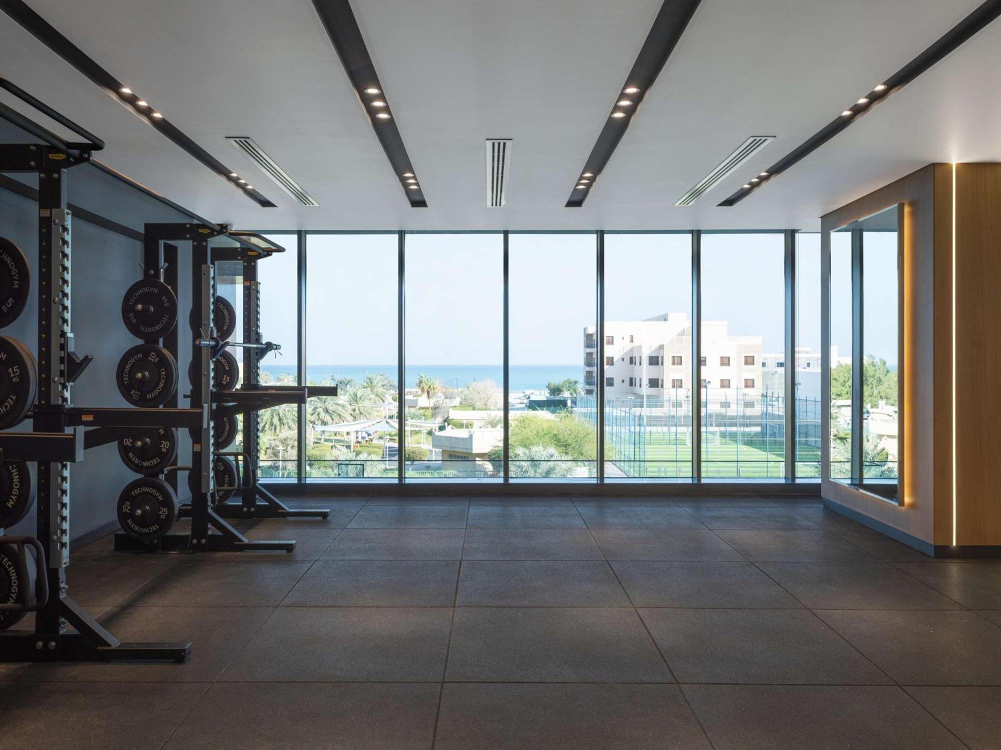 Park Inn By Radisson Hotel & Apartments Kuwait Kuwait City ภายนอก รูปภาพ
